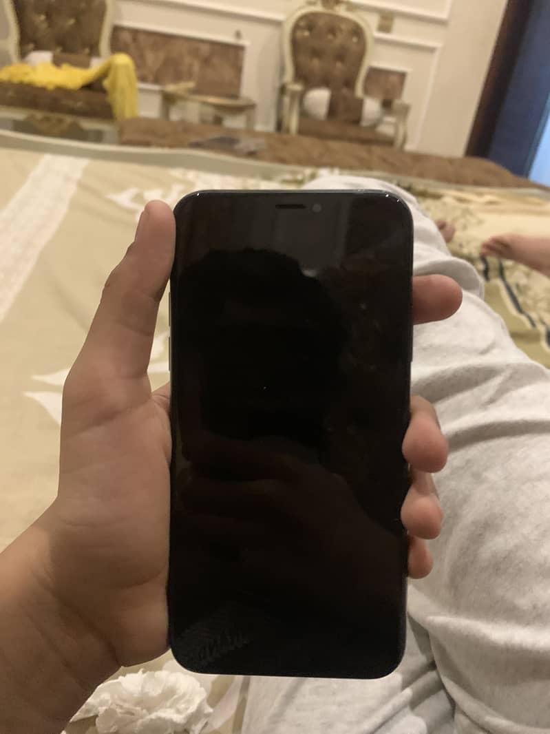 iPhone X 1