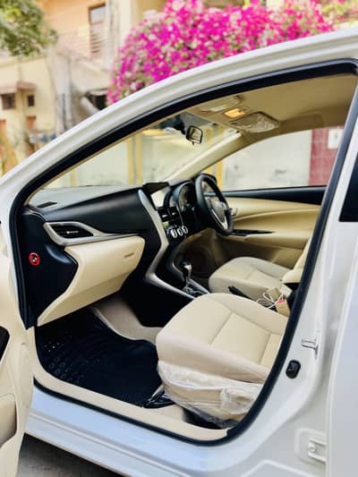 Toyota Yaris Ative Cvt 2024 B2B
