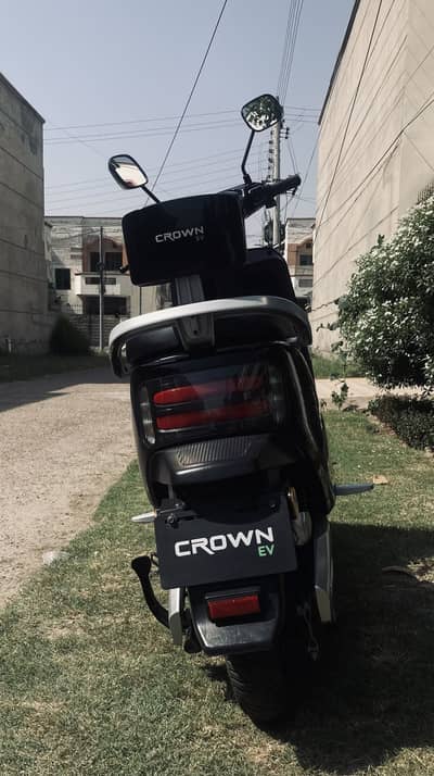 Crown pro green power 1200 watts