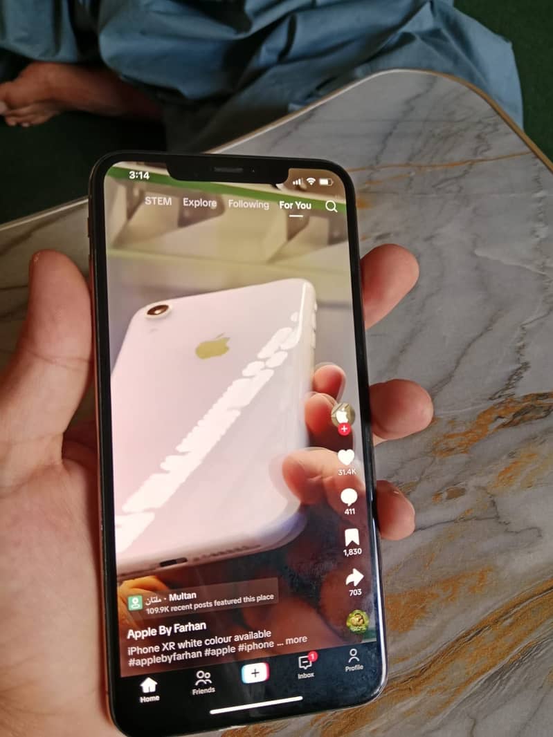 iPhone xs max 2