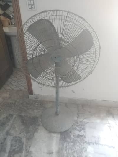 Fan for sail in good condition