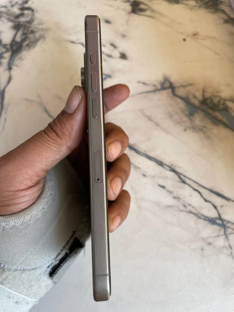 Iphone 15 Pro Max(Approved) 4