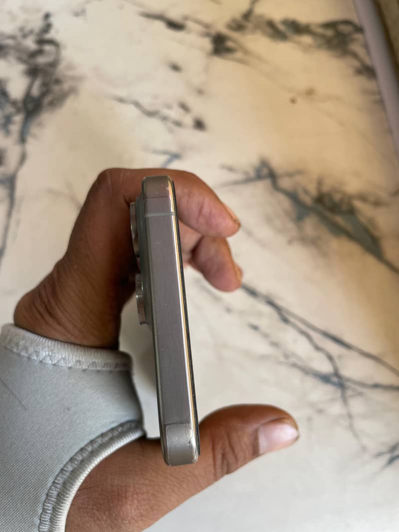 Iphone 15 Pro Max(Approved) 5