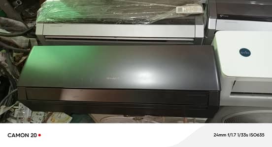 Gree 1.5 6month used brand new ac 03193583532