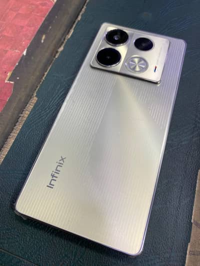 INFINIX NOTE 40