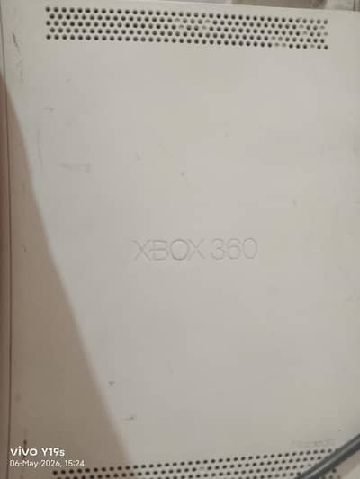 Xbox 360 jailbreak with 2 controllers