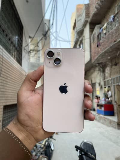 iPhone 13