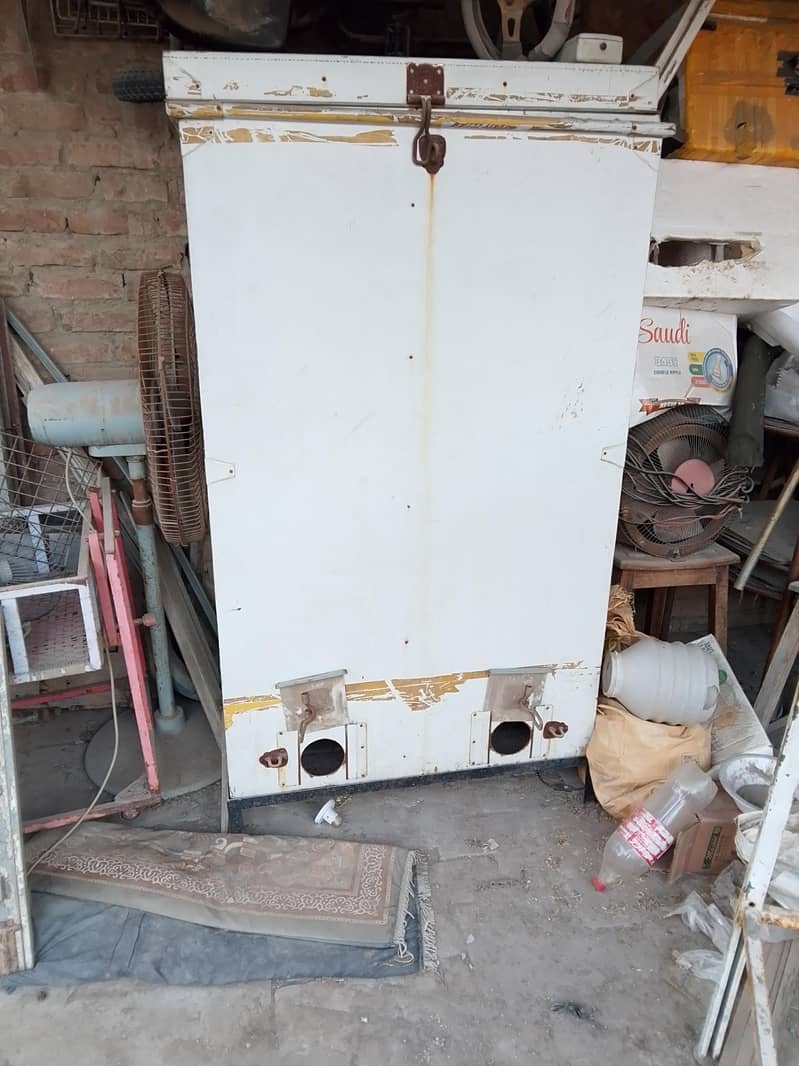 WHEAT  STORAGE PARHOLA 1