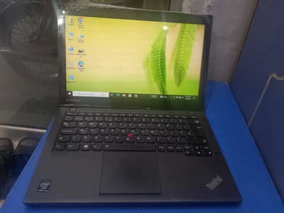 Lenovo laptop for sell Lenovo x240 CI7 4th Gen 8gb +128