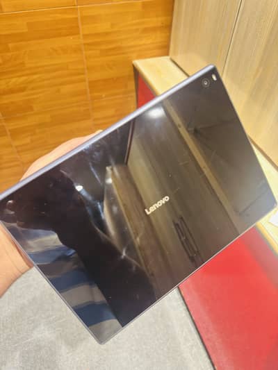 Lenovo