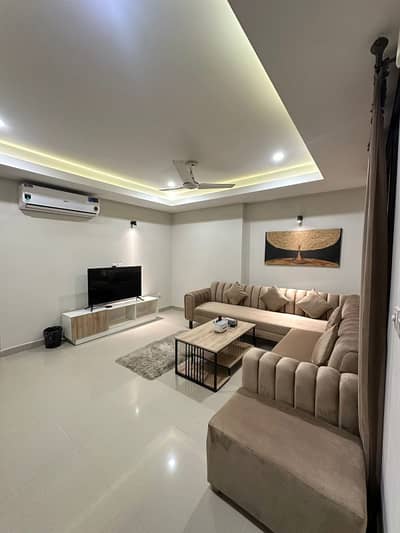 Per day apartment available luxury Furnished on f11