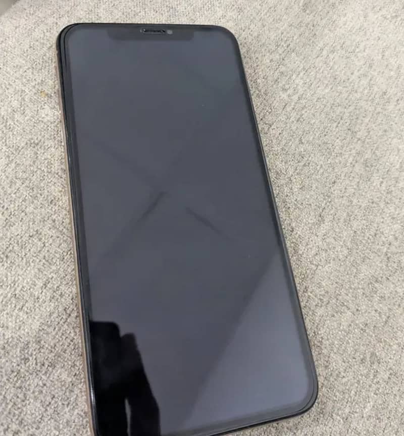 Iphone xs max 4