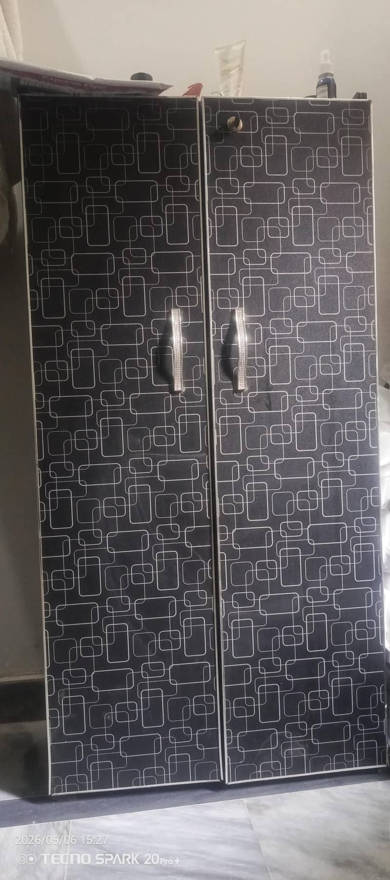 Cupboard 0