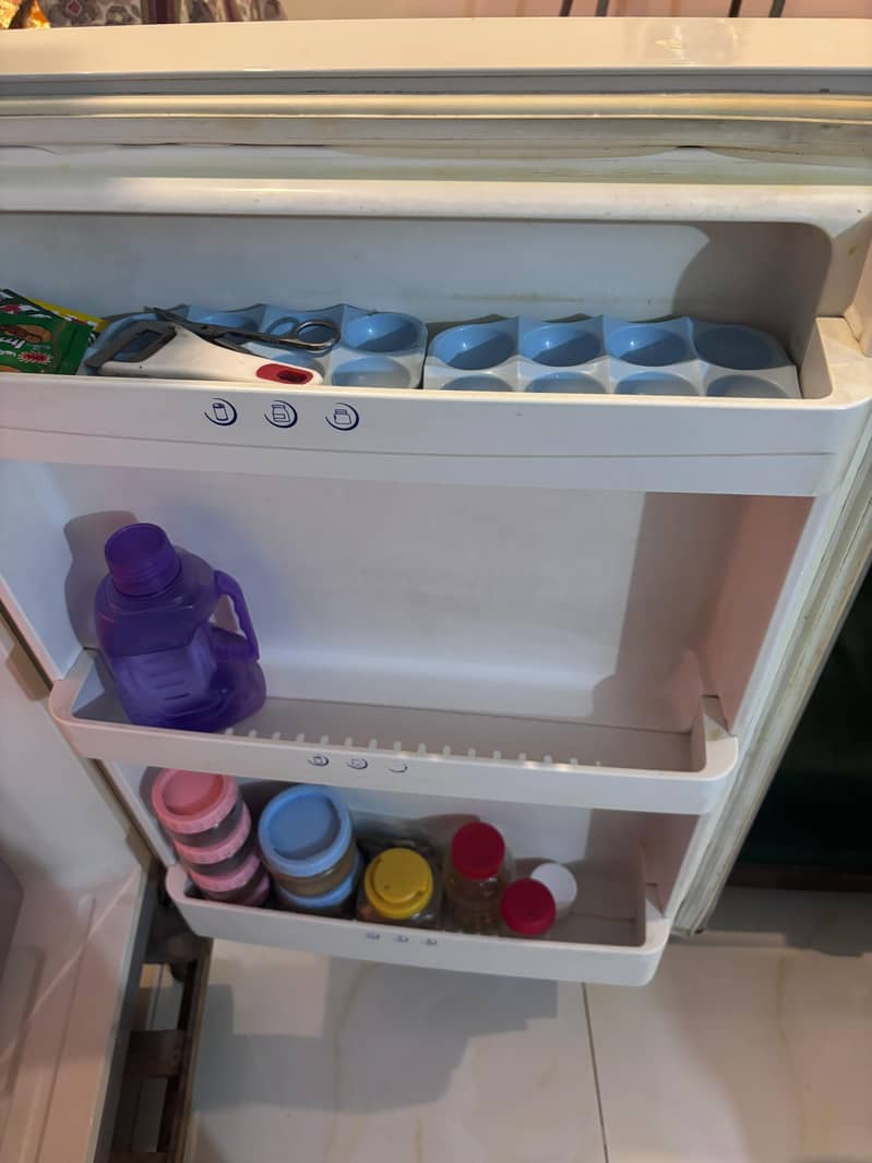 Refrigerator 4