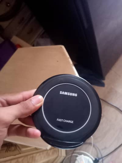samsung wireless charger half say bi km price may lay jau