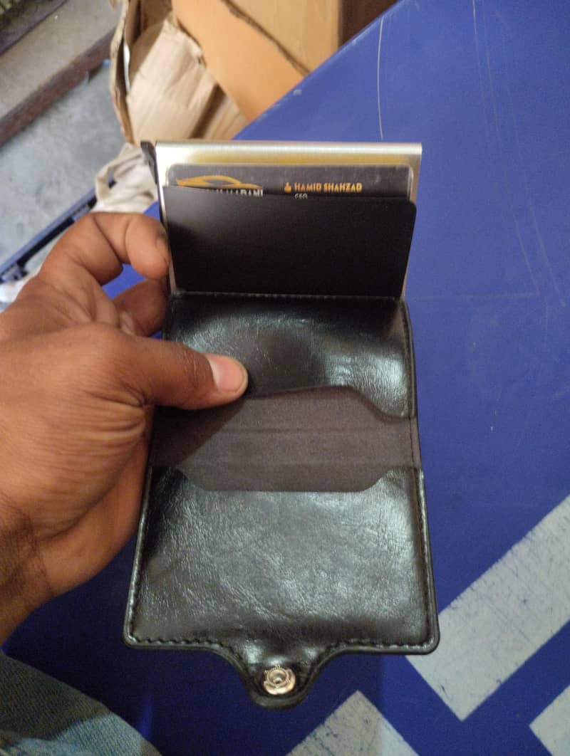 wallet 1