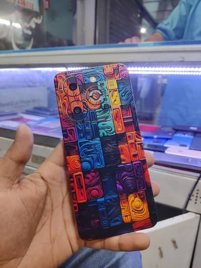 imfinix smart 8 plus with box 4GB ram 64 mamry total jenian set