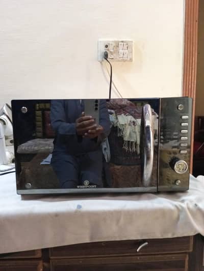 bilkul new or  bohot acha oven ha number 03129166688