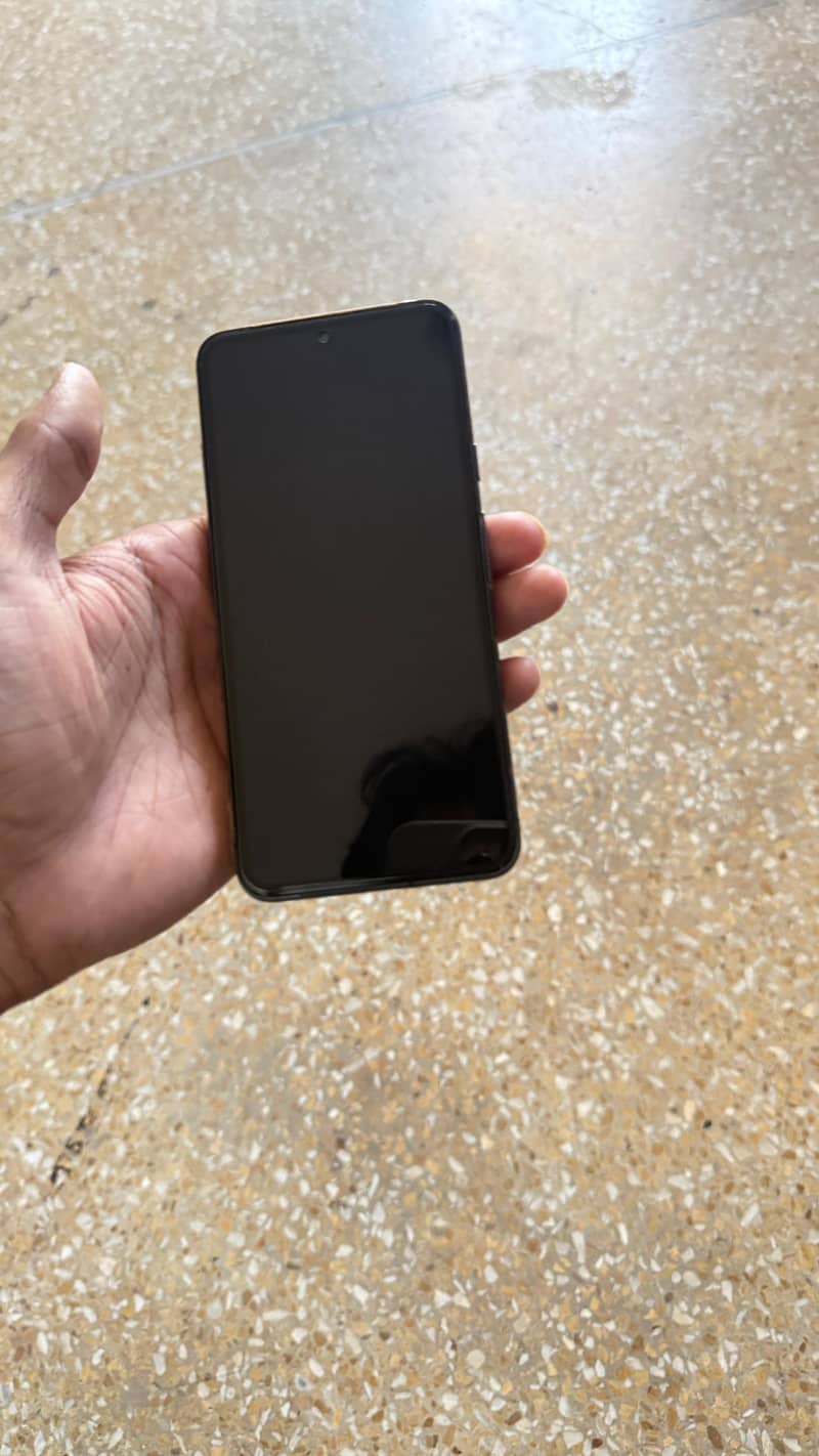 Google Pixel 8 5