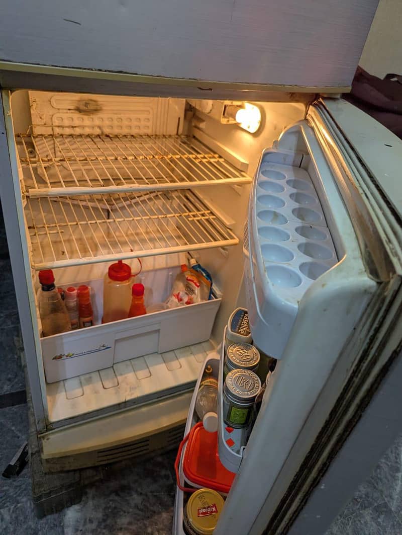 Fridge 3