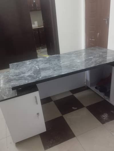 office table XXL size