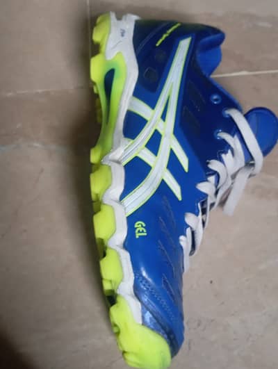 Original Asics Gripper, Size = 7.5, For Hockey and Cricket players