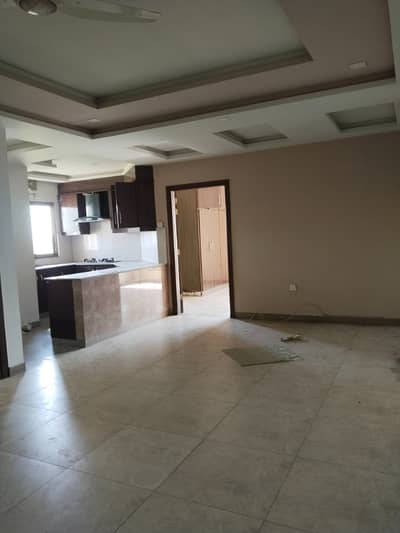 Two-bedroom new brand unfurnish apartment available for rent