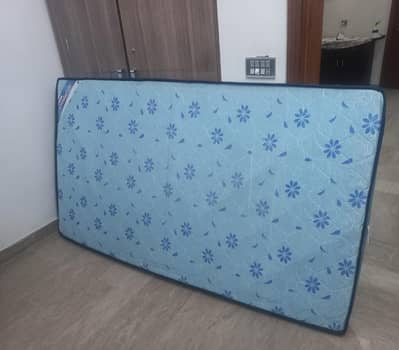 Hard Mattress 4 Inch – Excellent Condition – 12k