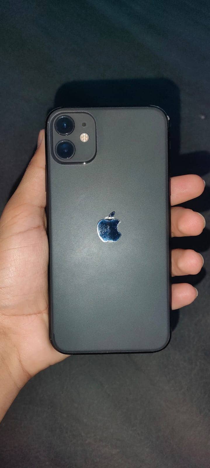 Apple iPhone 11 0
