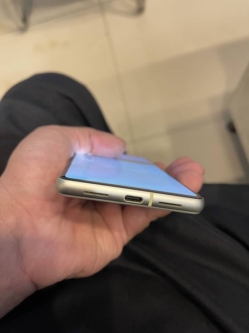 Google pixel 7 2