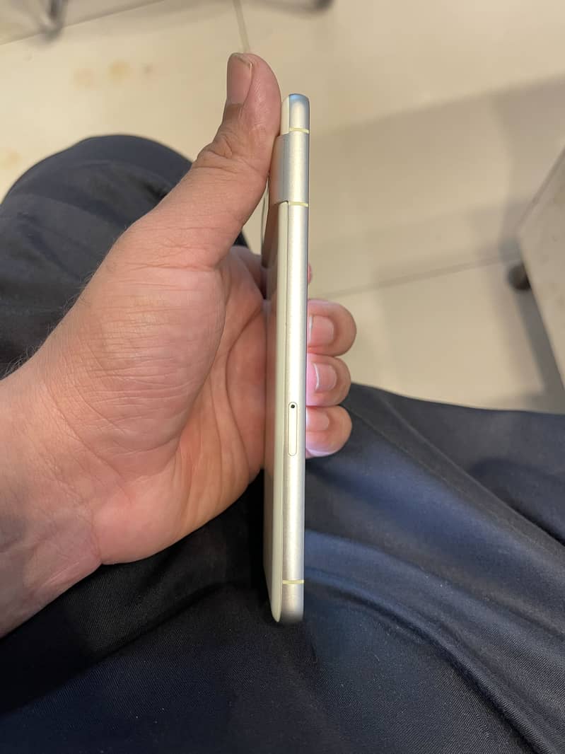 Google pixel 7 3