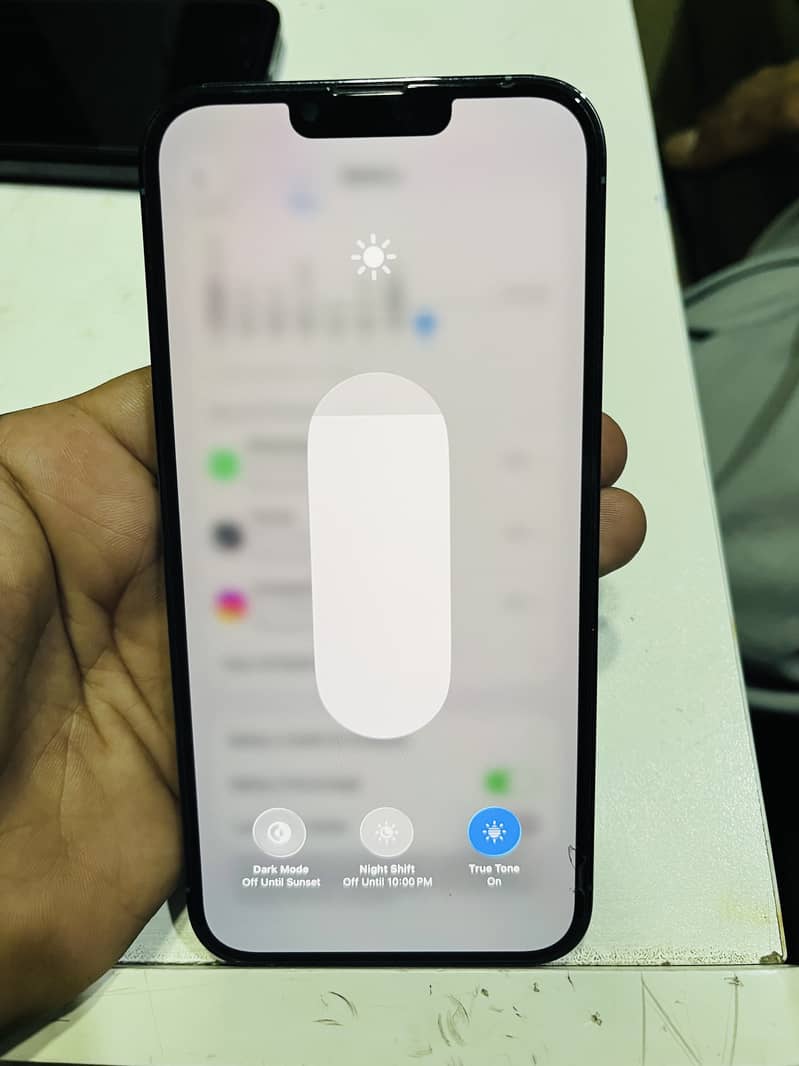 iPhone 13 pro max 4