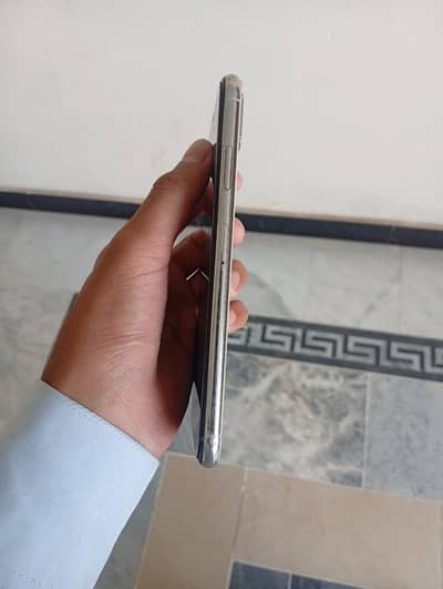 iPhone XsMax like brand new