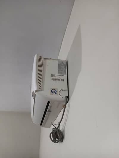 Pel 1 ton, non invertor A. c