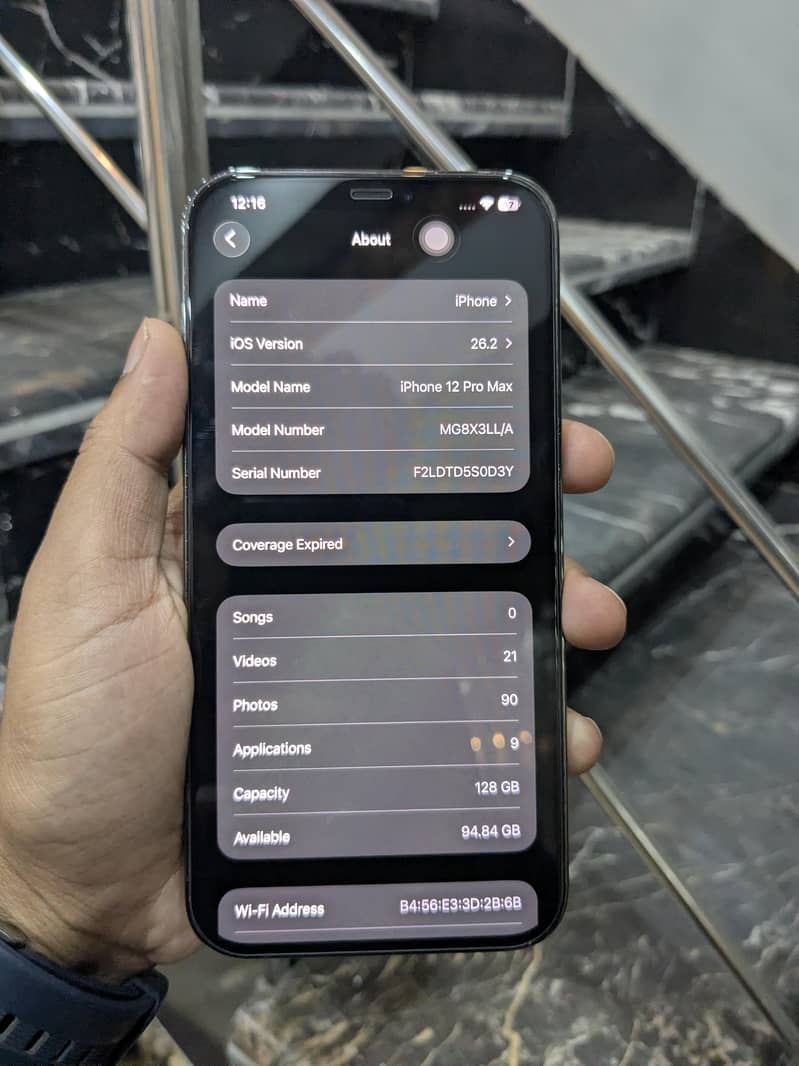 Iphone 12 pro max 12