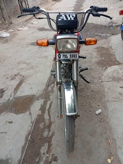 bike ka koi b kam n Hony  wala. 03247255630