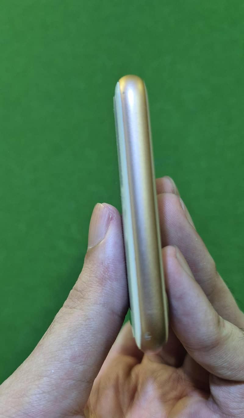 iphone 8 2