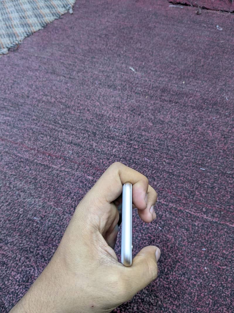 iPhone6s ha 4