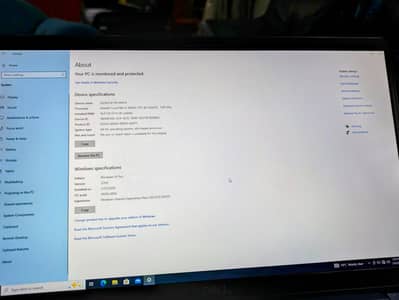 Dell latitude 7400| Core i5 8 Gen | 16 gb   | 256 gb SSD  |