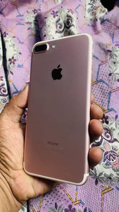 iPhone 7plus 128 gb