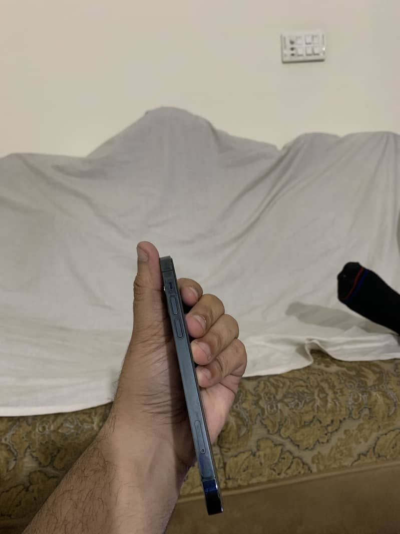 Iphone 12 pro 1