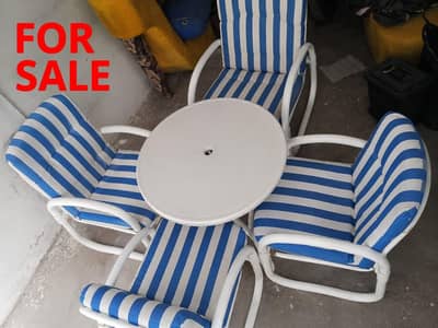 Outdoor Chairs/Garden Chairs
