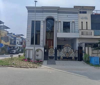 Corner Affordable House For sale In Citi Housing Society