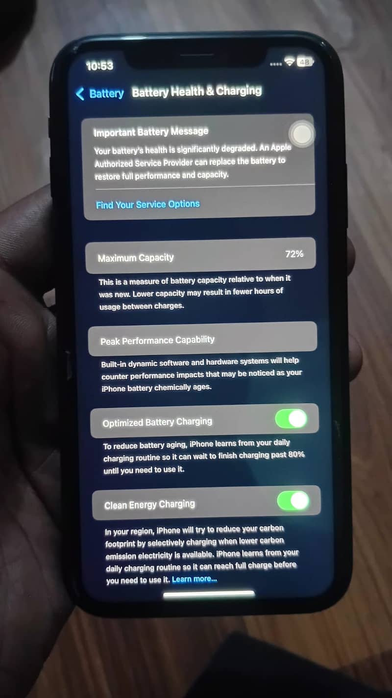 Apple iPhone 11 4