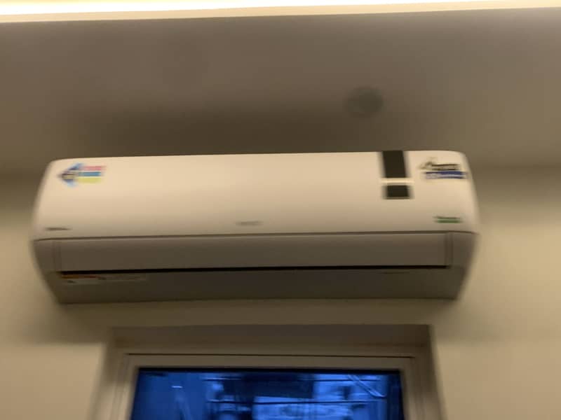 split inverter Ac 0