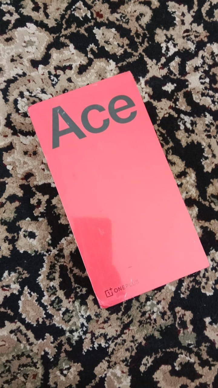 OnePlus Ace 2v 1