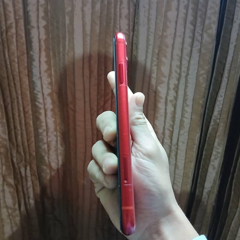 iPhone 11 2