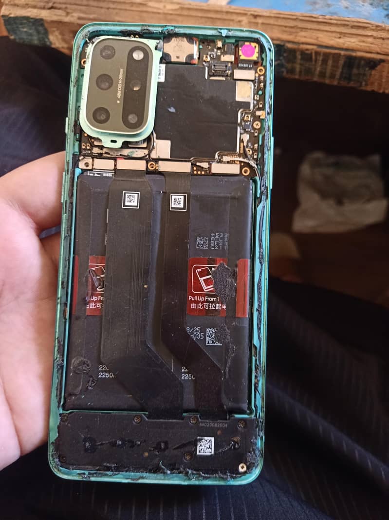 OnePlus 8T 1