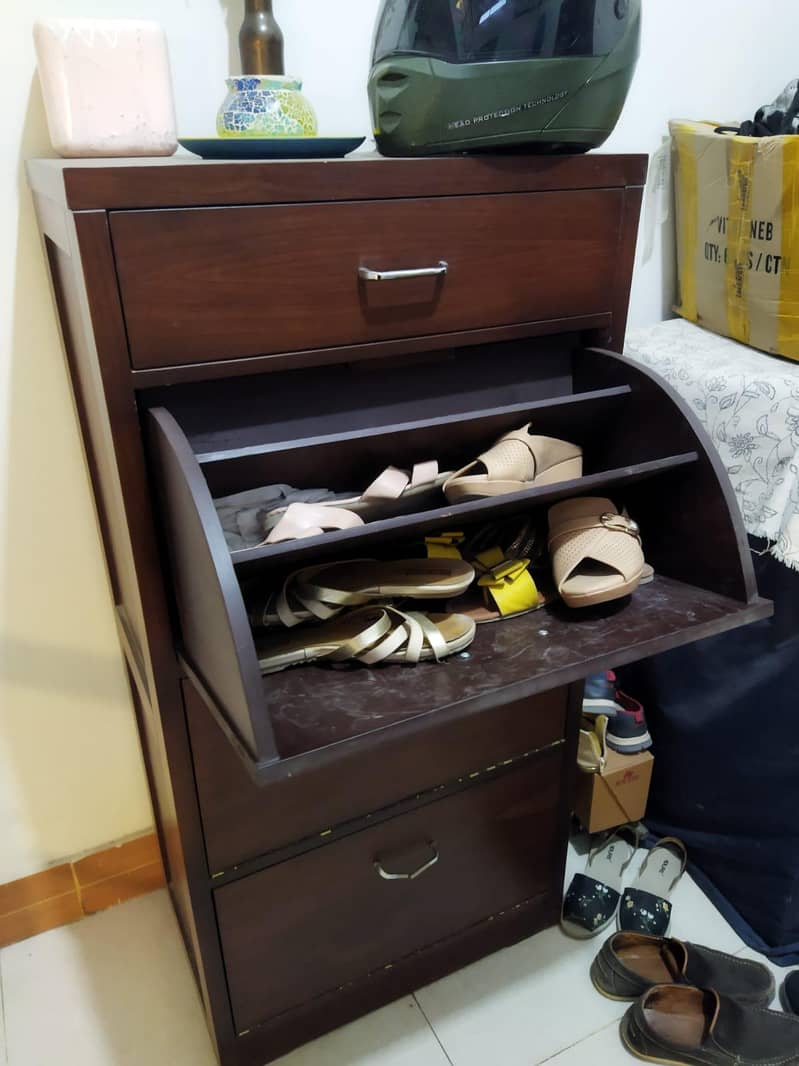 Shoerack 1