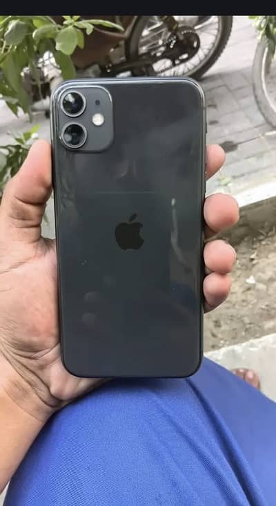 iPhone 11